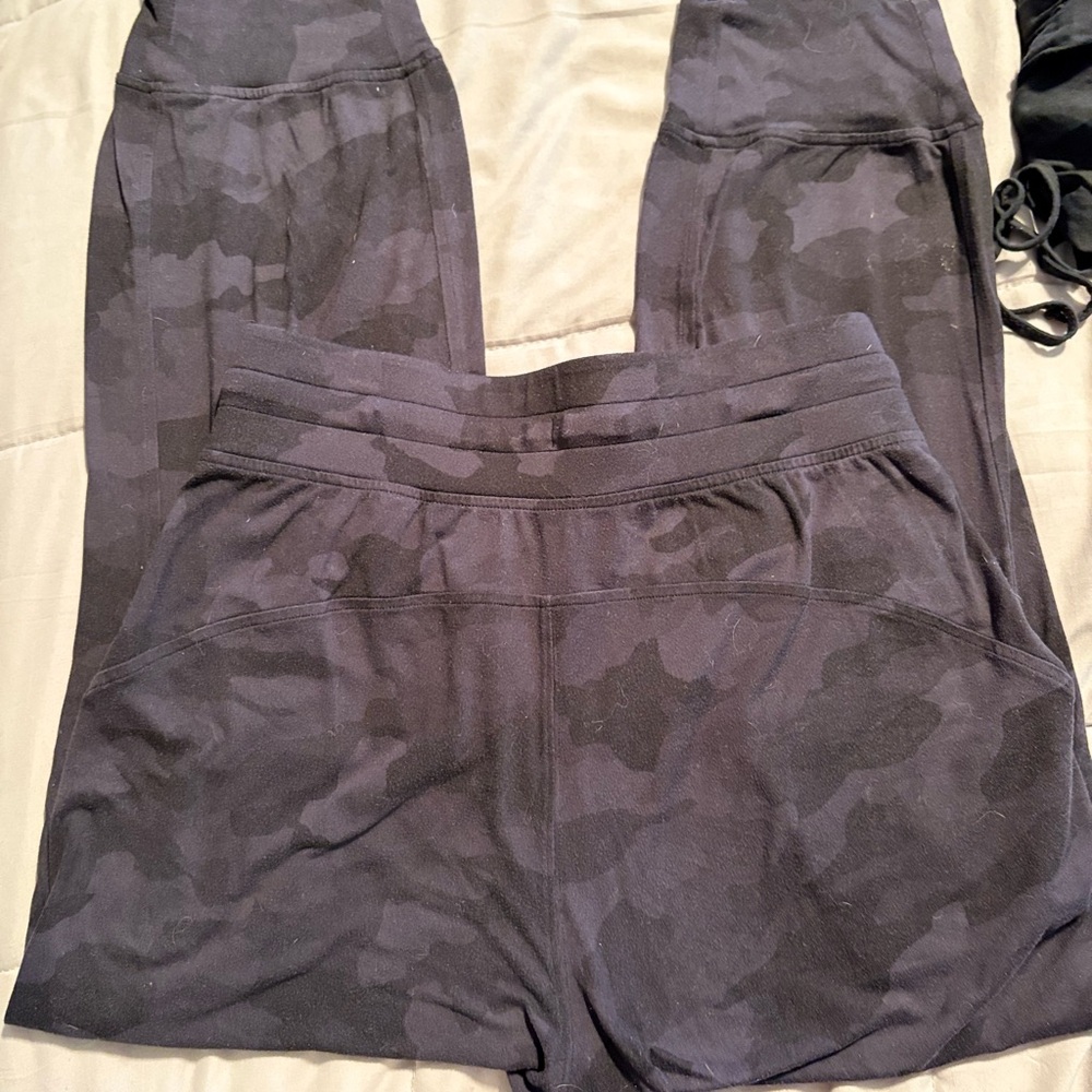 Women's Lululemon Ready to Rulu Black Camouflage Pants